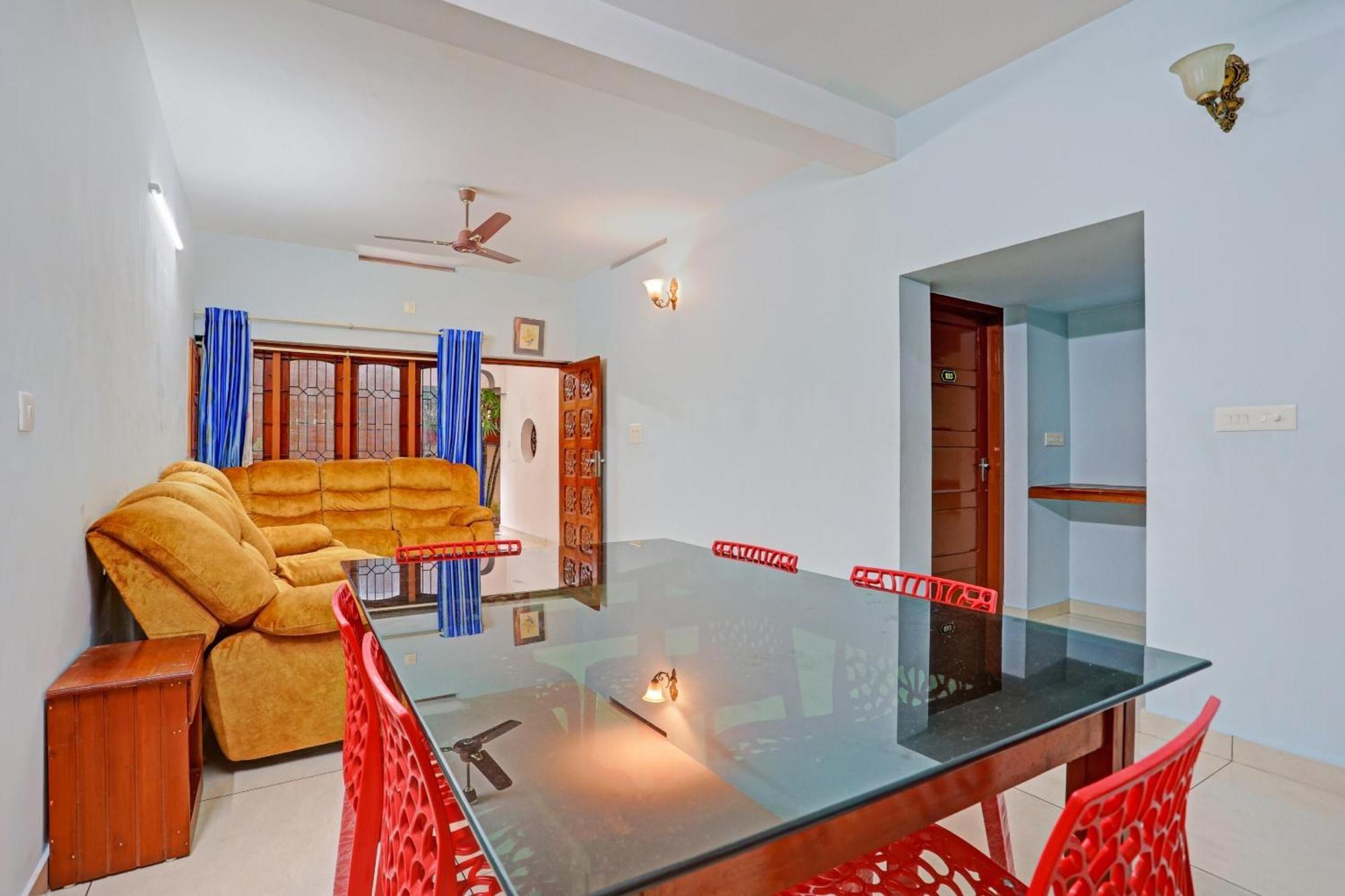 Flagship Hotel Adara Residency Thiruvananthapuram Exterior photo